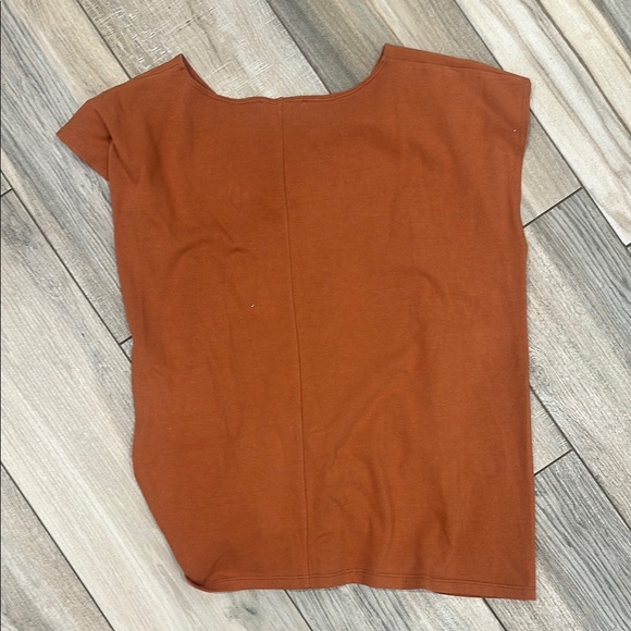Corey Lynn Calter Orange Sleeveless Ruched Muscle Tee - Picture 4 of 4